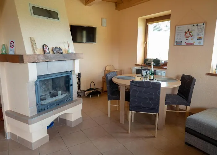 Alex Liptov Hébergement de vacances *